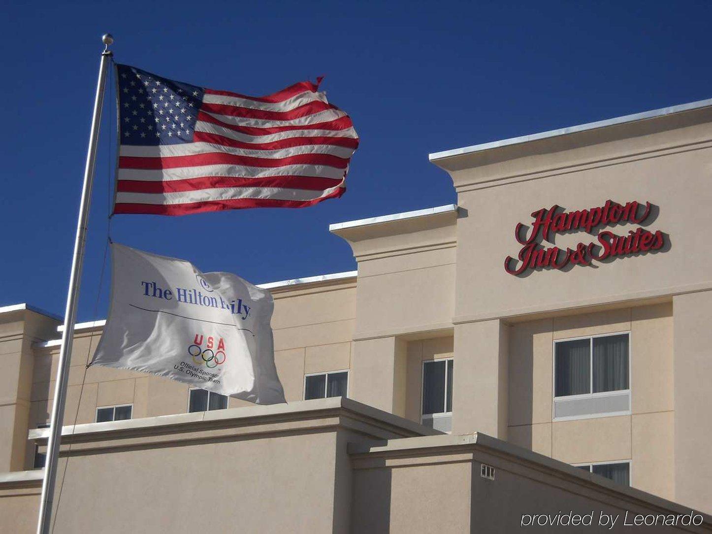 Hampton Inn & Suites Lubbock Exterior photo