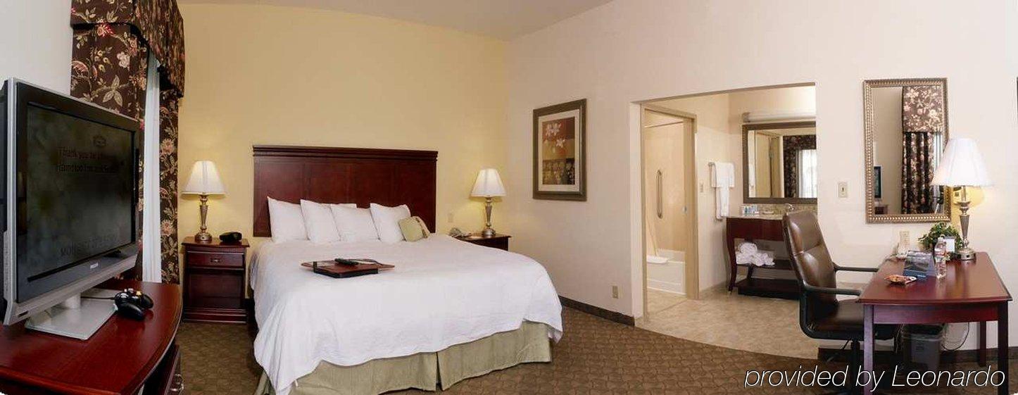 Hampton Inn & Suites Lubbock Room photo